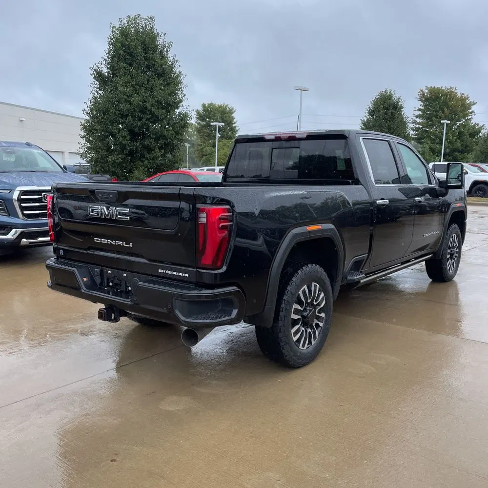 2024 GMC Sierra 2500HD Denali Ultimate