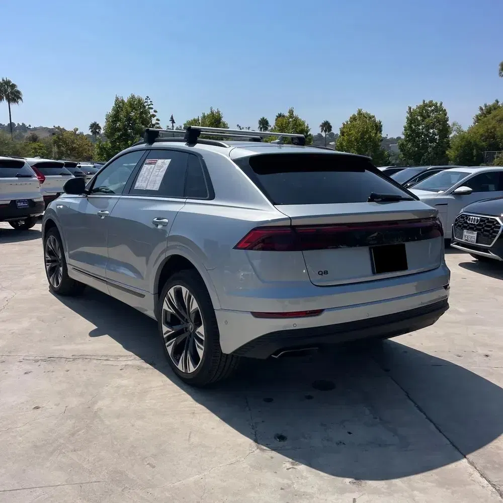 2025 Audi Q8 Premium 55
