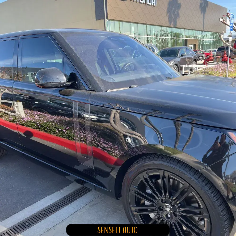 2023 Land Rover Range Rover P530 SE