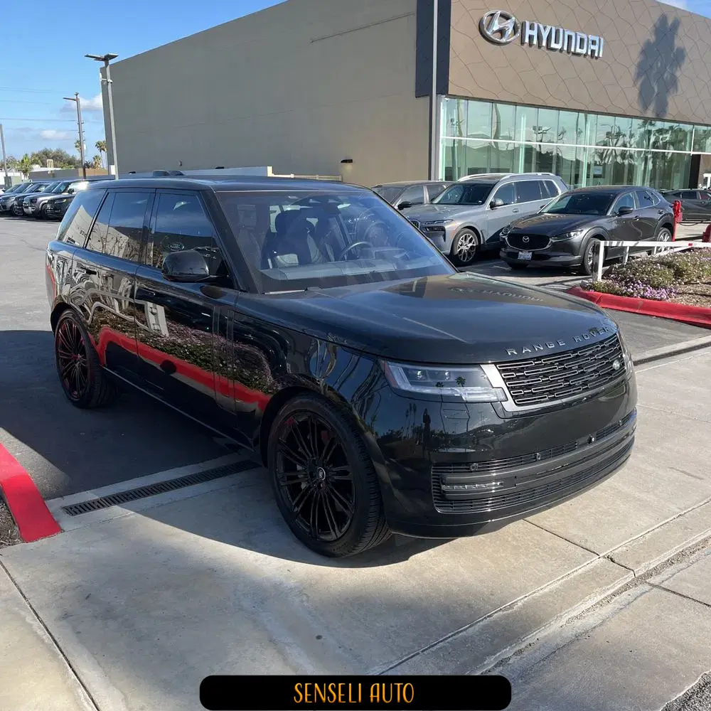 2023 Land Rover Range Rover P530 SE