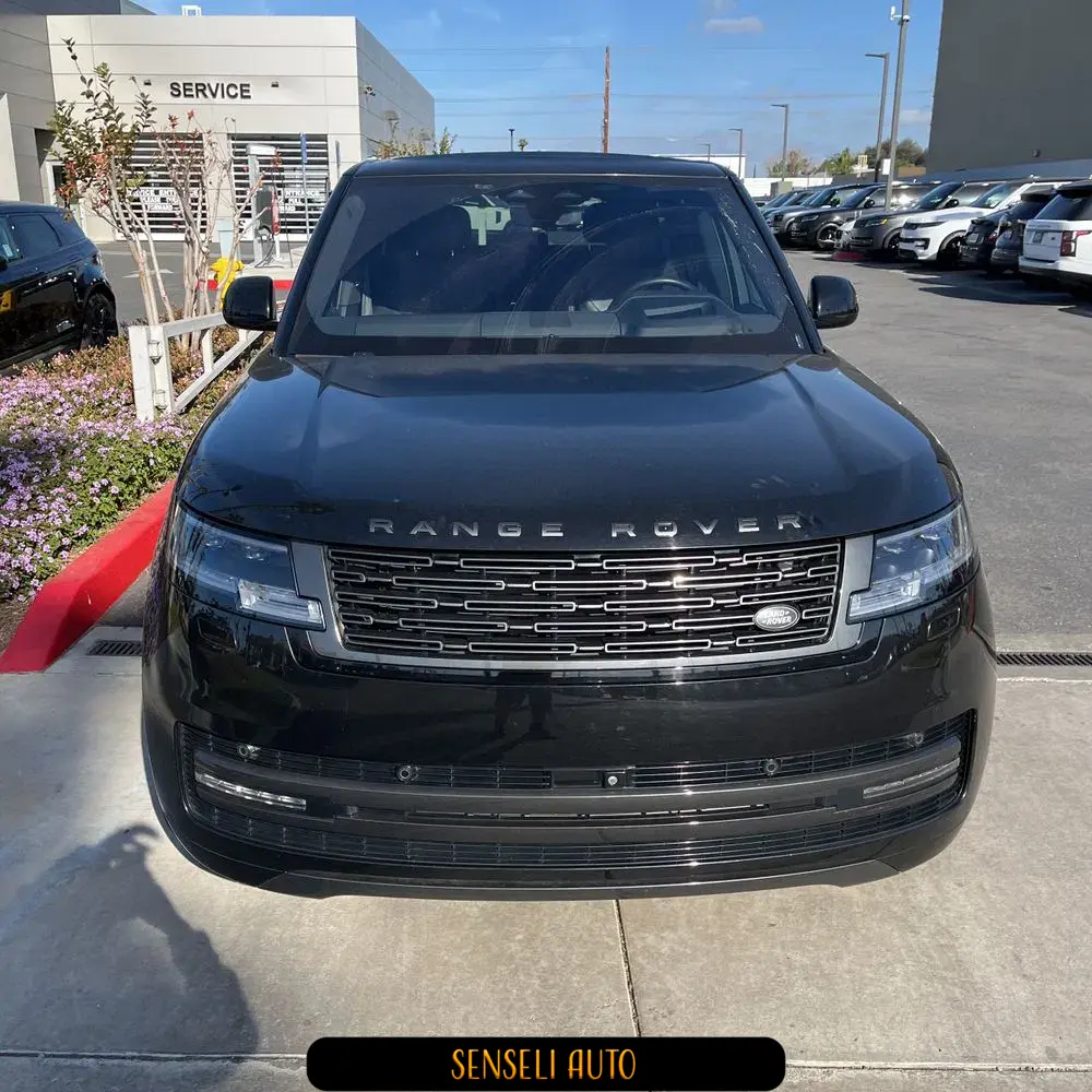 2023 Land Rover Range Rover P530 SE