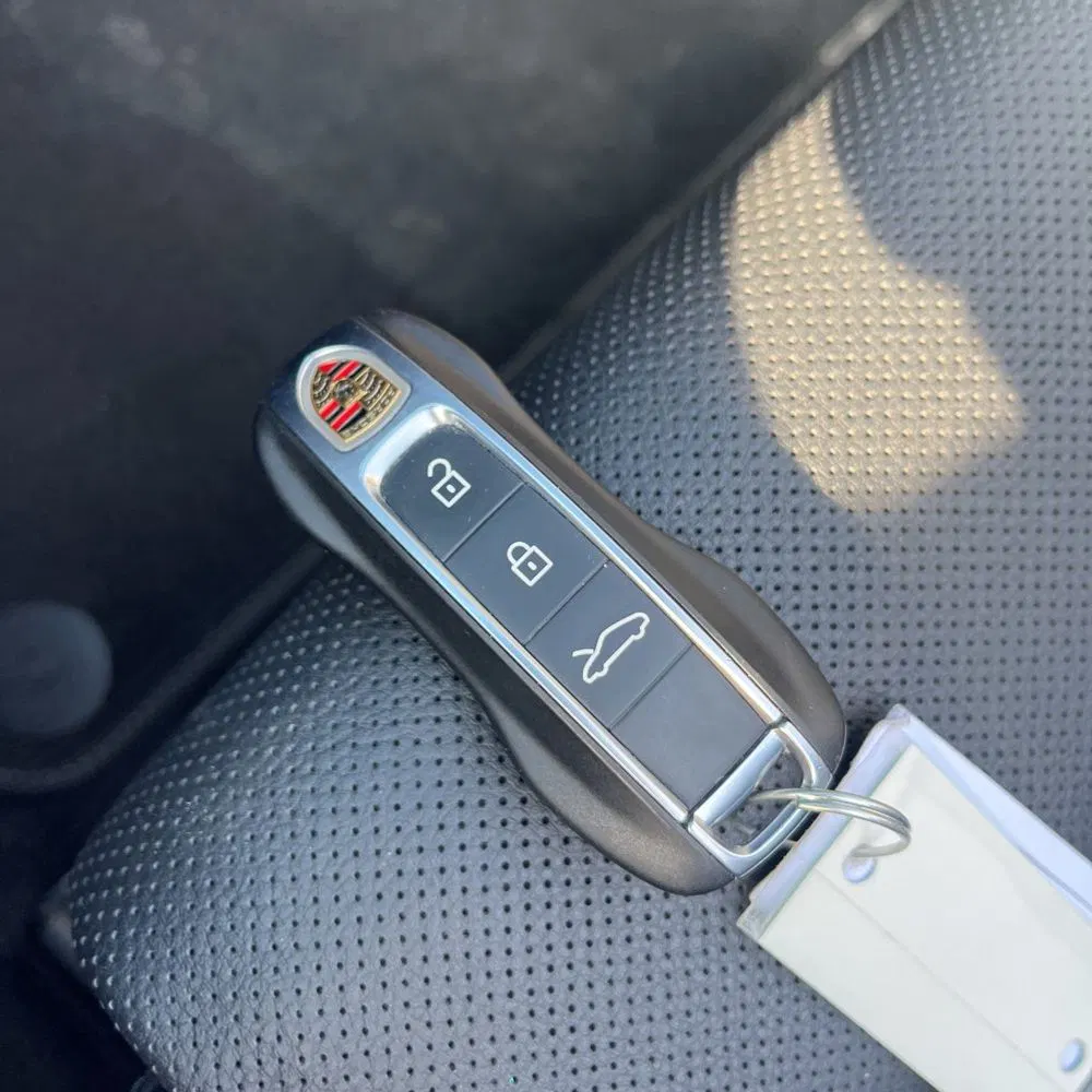2024 Porsche 911 Carrera