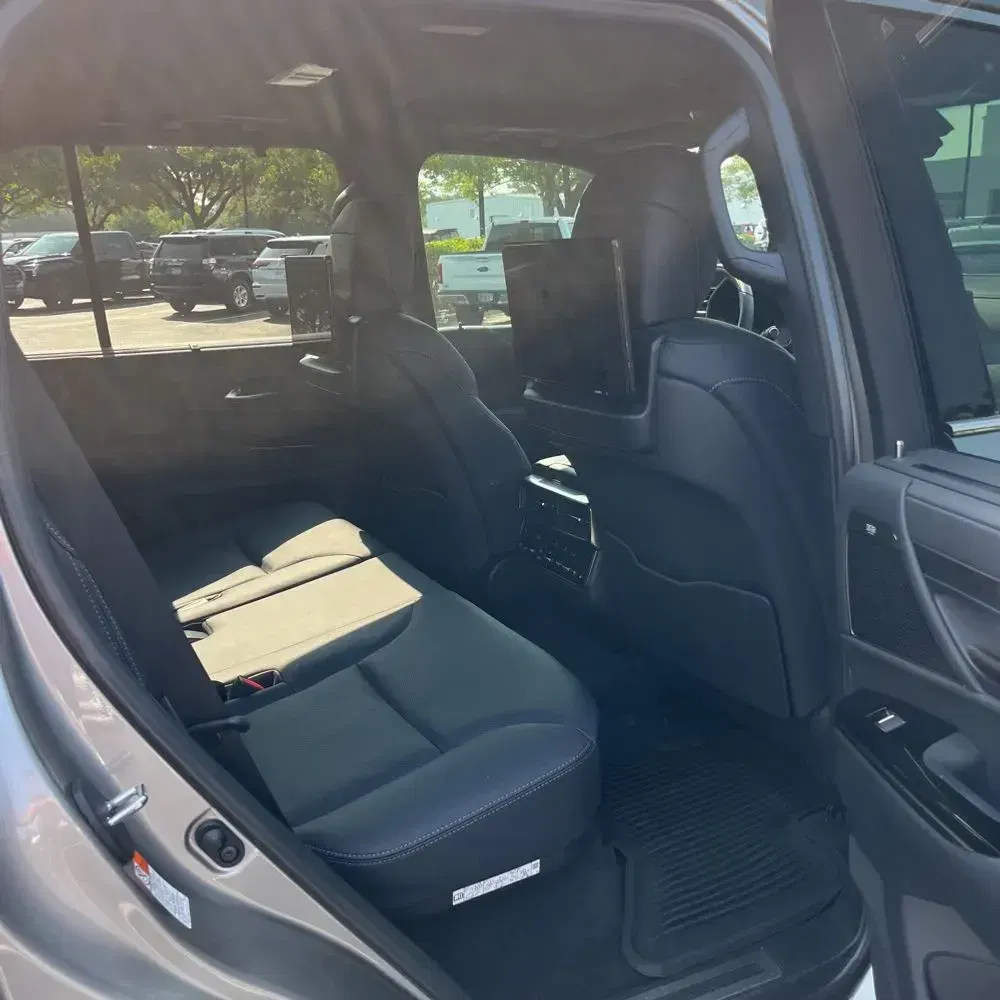 2024 Lexus LX 600 Luxury
