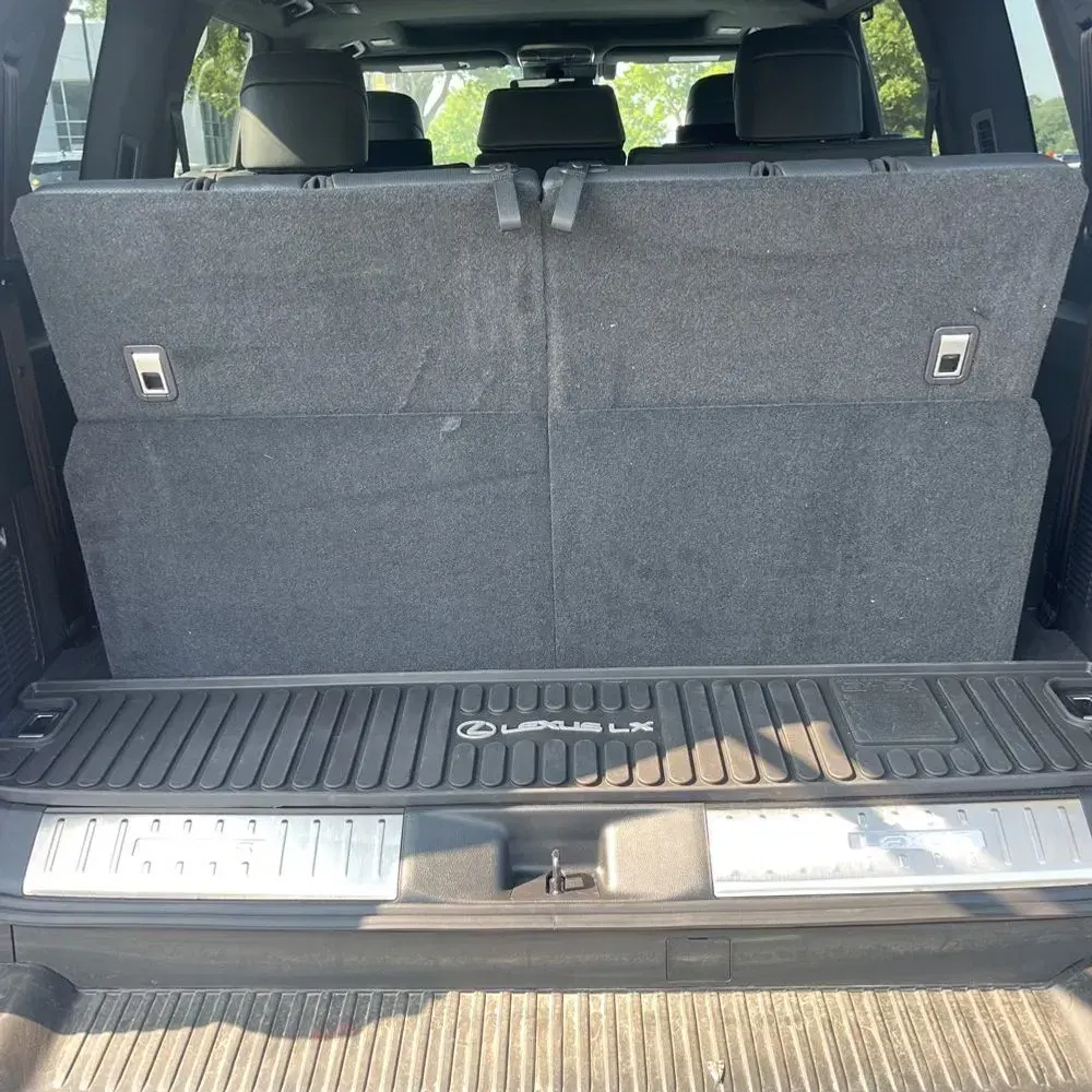 2024 Lexus LX 600 Luxury