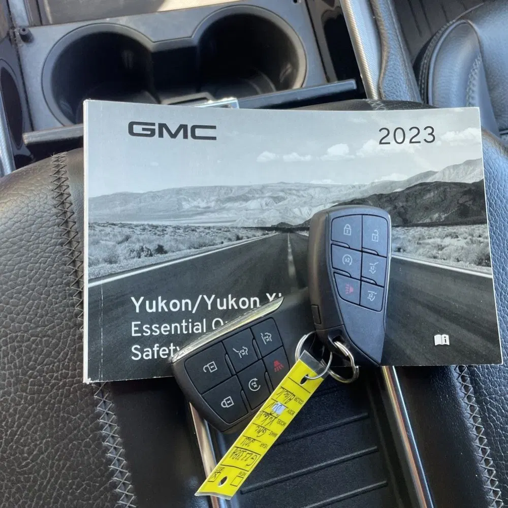 2023 GMC Yukon XL Denali
