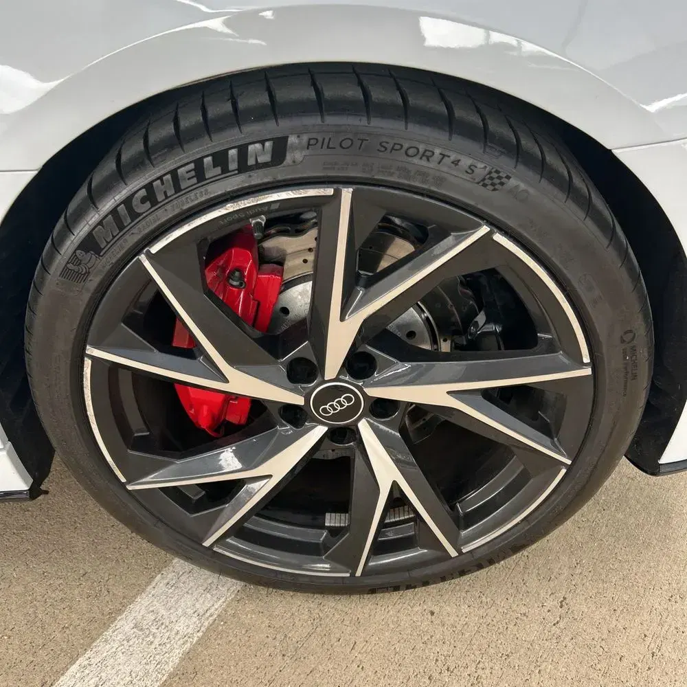 2023 Audi R8 V10 Performance