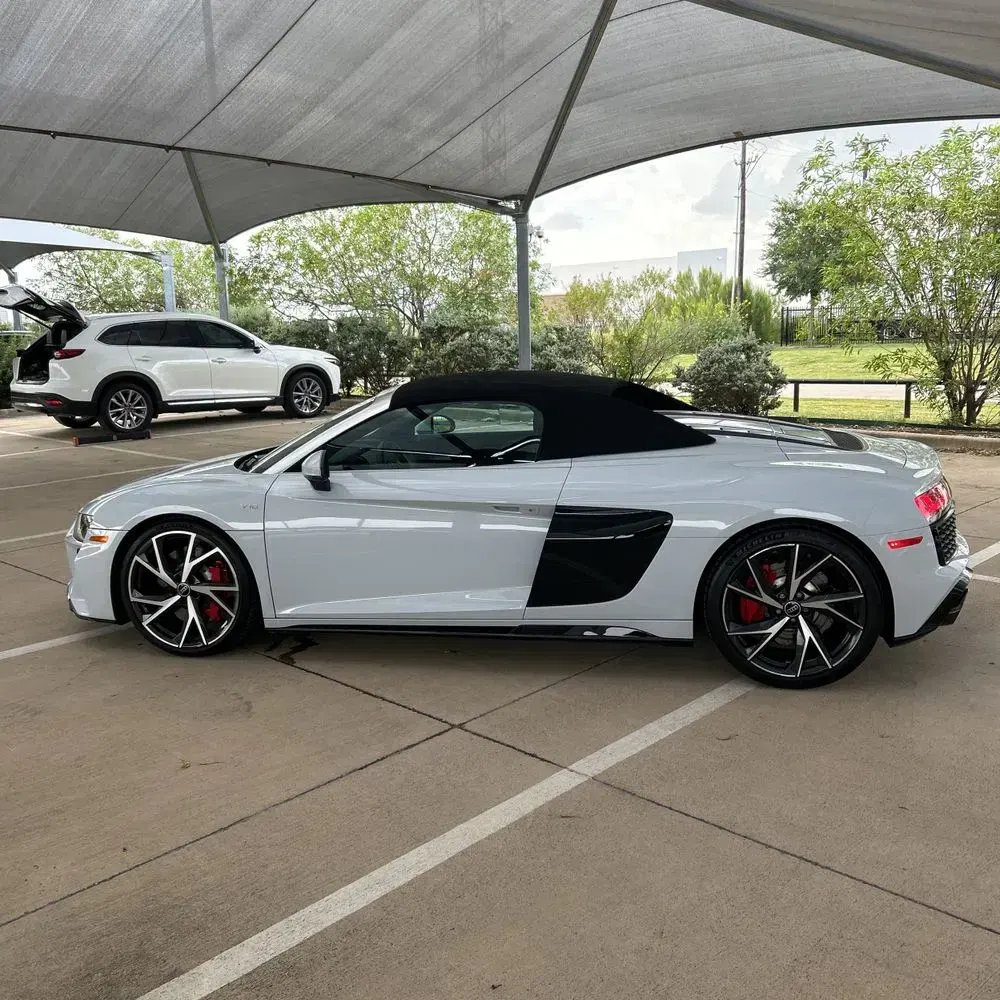 2023 Audi R8 V10 Performance