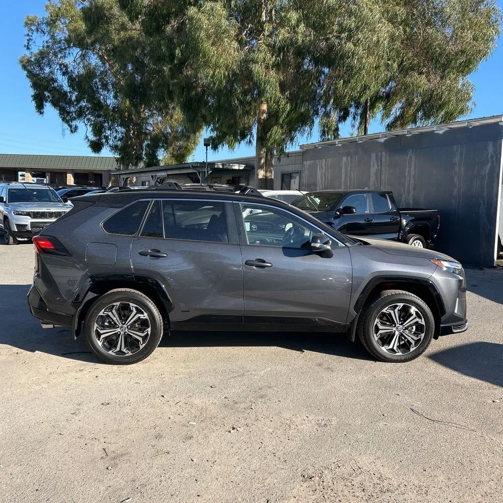 2025 Toyota RAV4 Plug-in Hybrid XSE