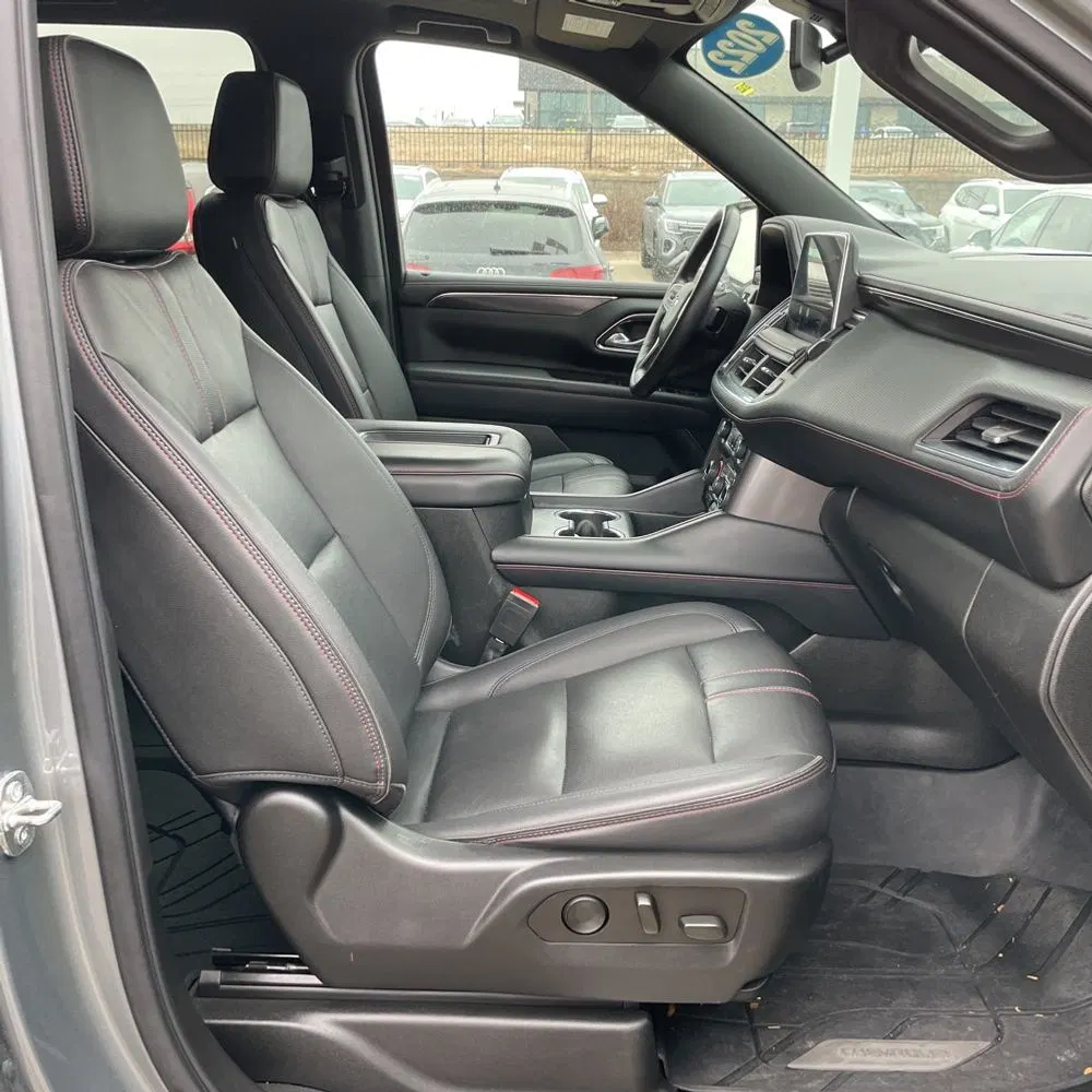 2022 Chevrolet Suburban RST