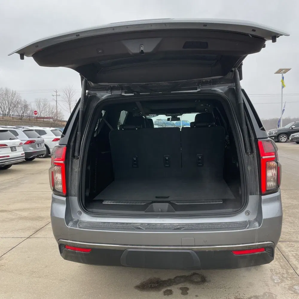2022 Chevrolet Suburban RST