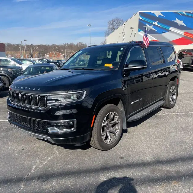 2023 Jeep Wagoneer Series III