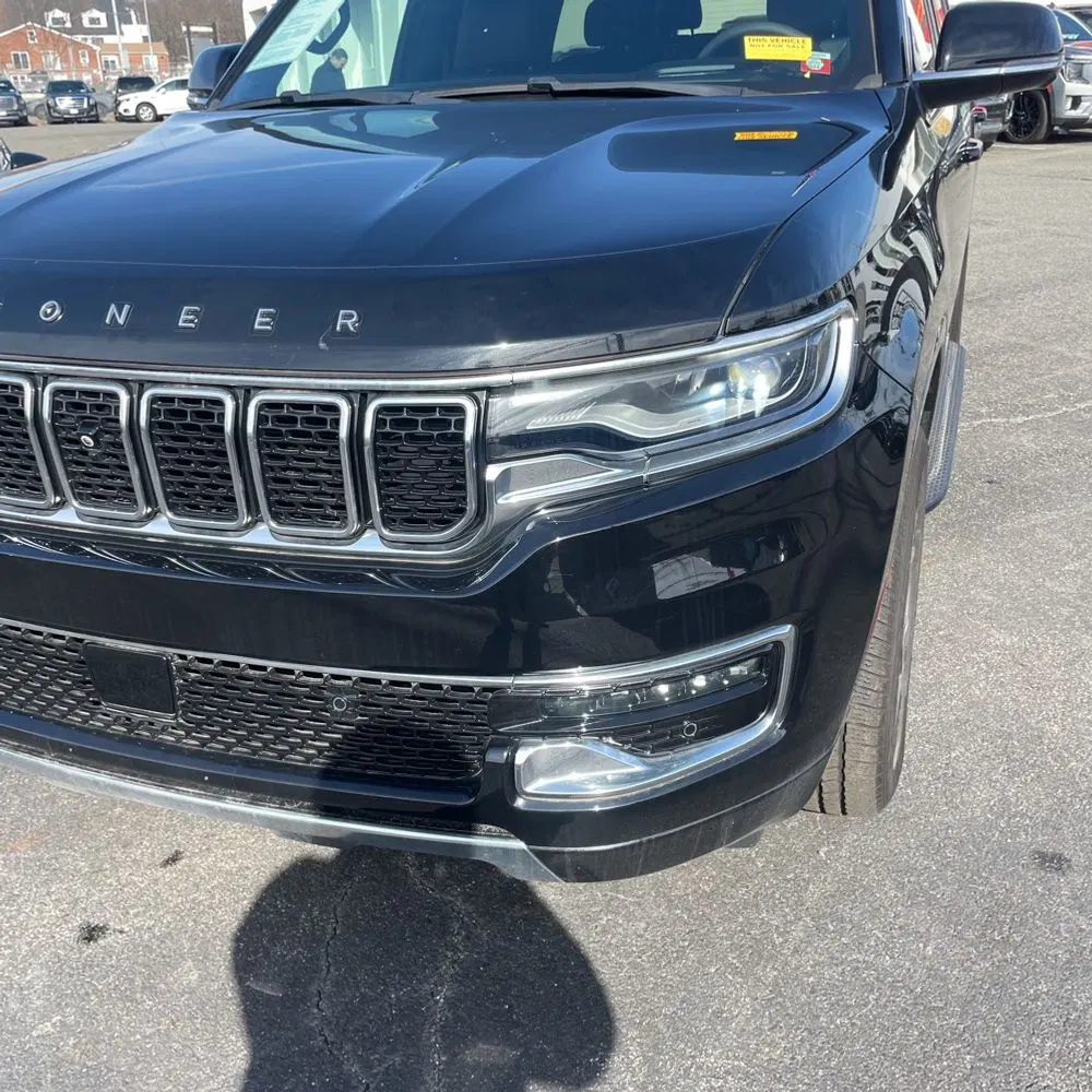 2023 Jeep Wagoneer Series III