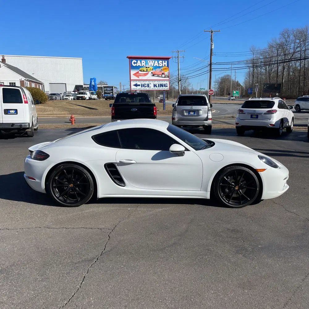 2023 Porsche 718 Cayman Base