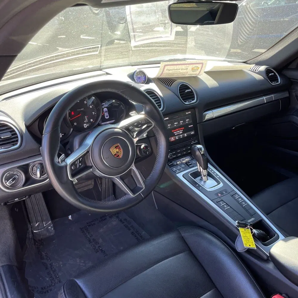 2023 Porsche 718 Cayman Base