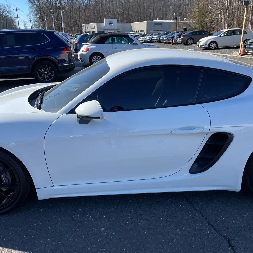 2023 Porsche 718 Cayman Base