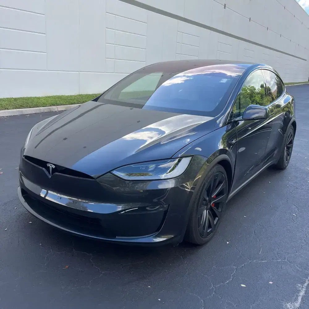 2024 Tesla Model X Plaid