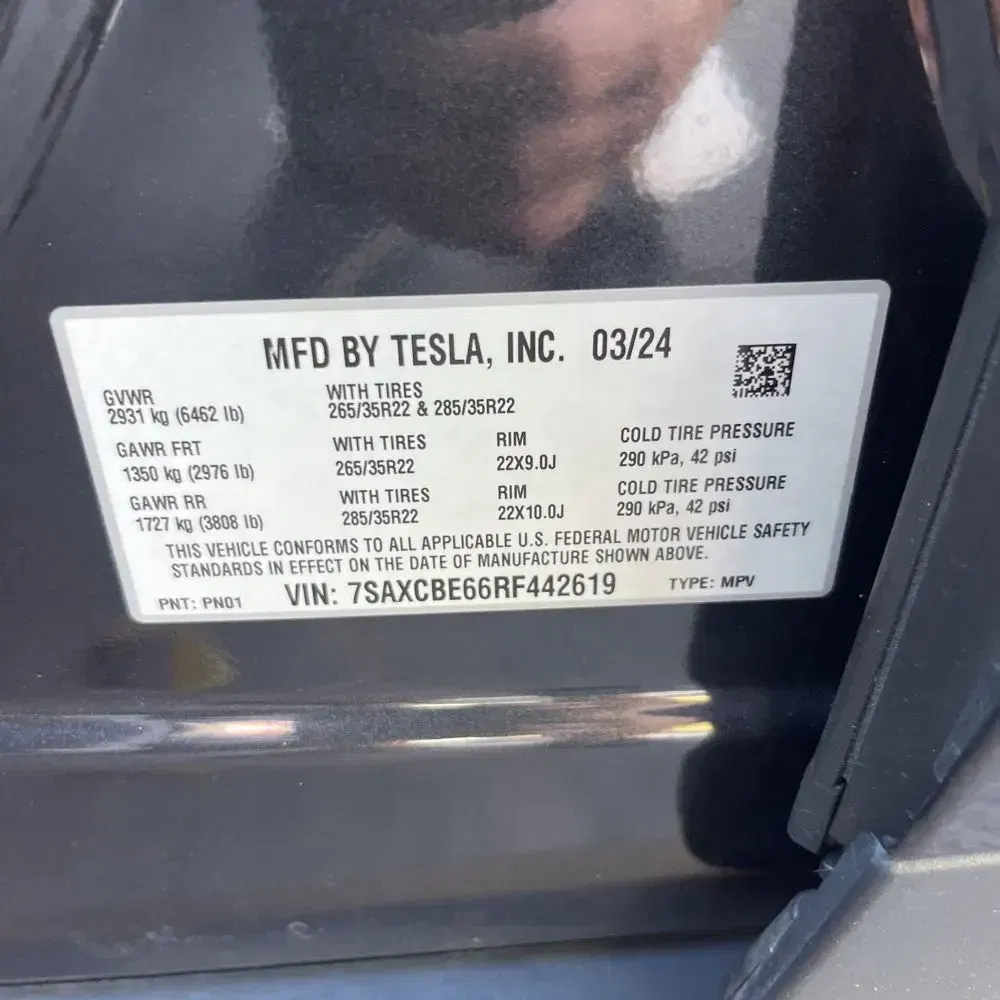 2024 Tesla Model X Plaid