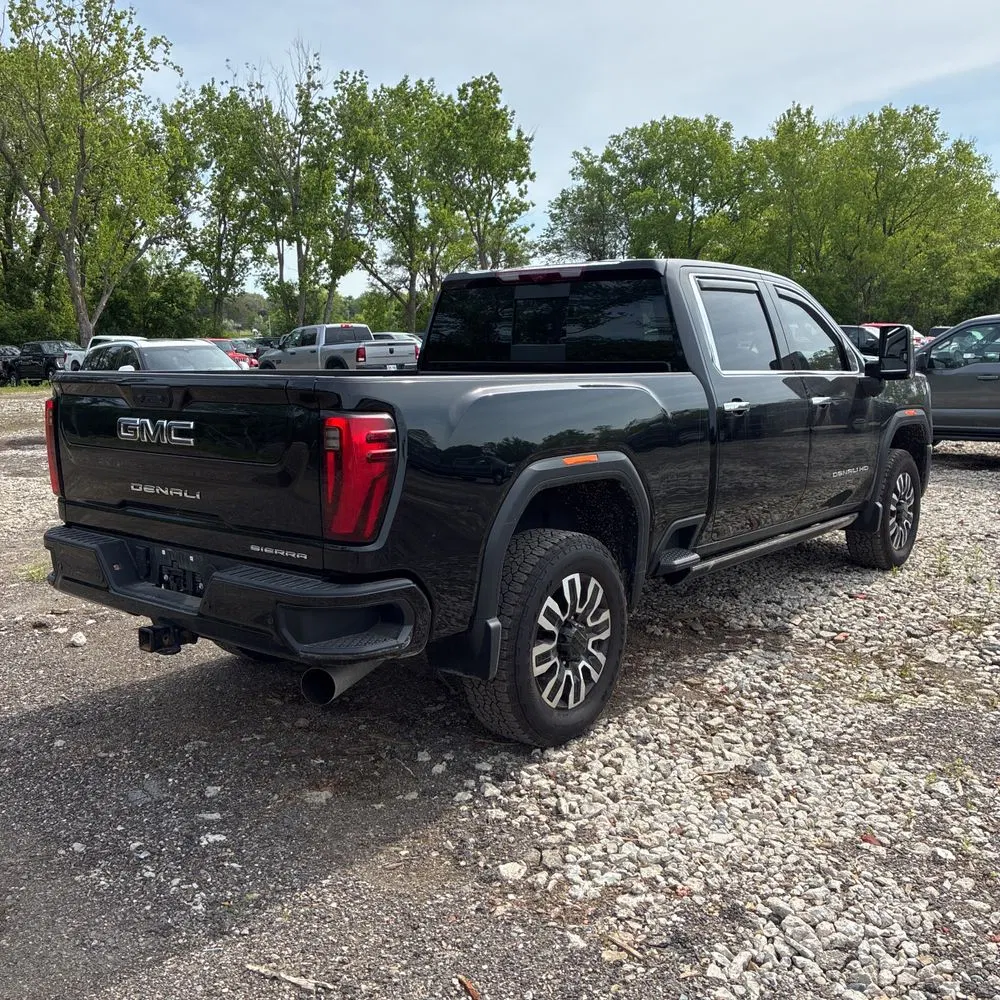 2025 GMC Sierra 2500 Denali Ultimate