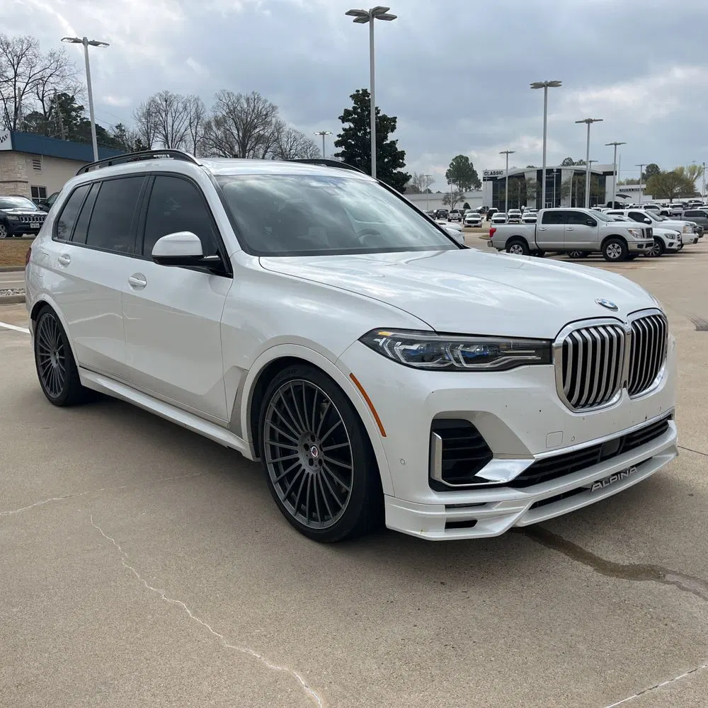 2022 BMW X7 ALPINA XB7