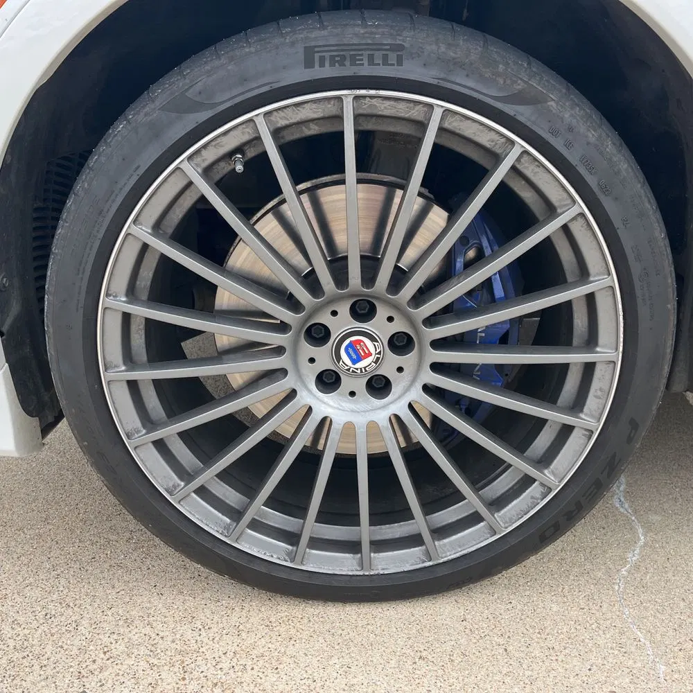 2022 BMW X7 ALPINA XB7