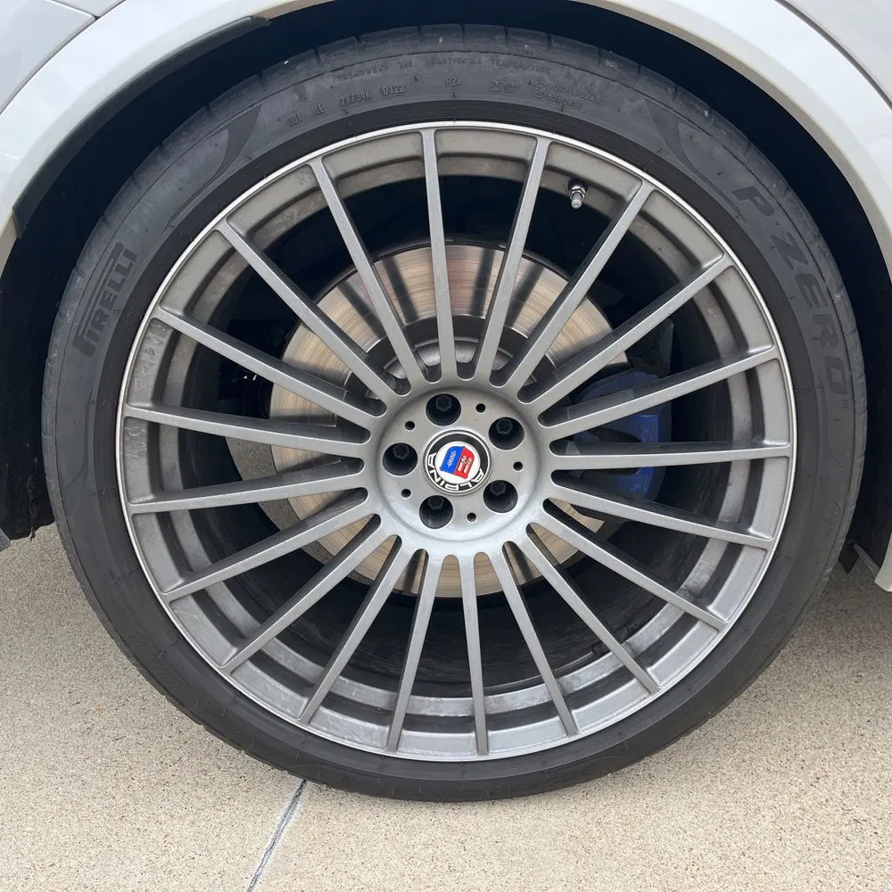 2022 BMW X7 ALPINA XB7