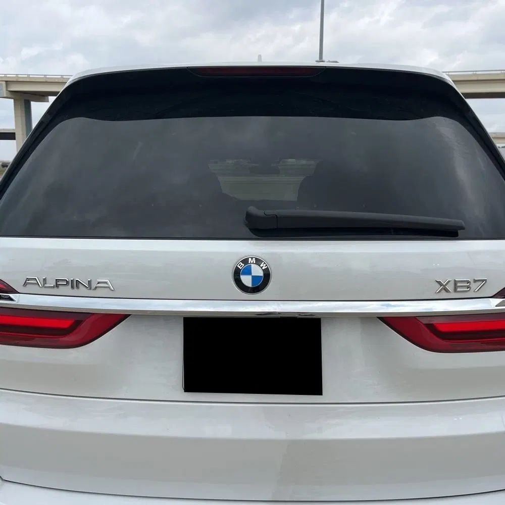 2022 BMW X7 ALPINA XB7