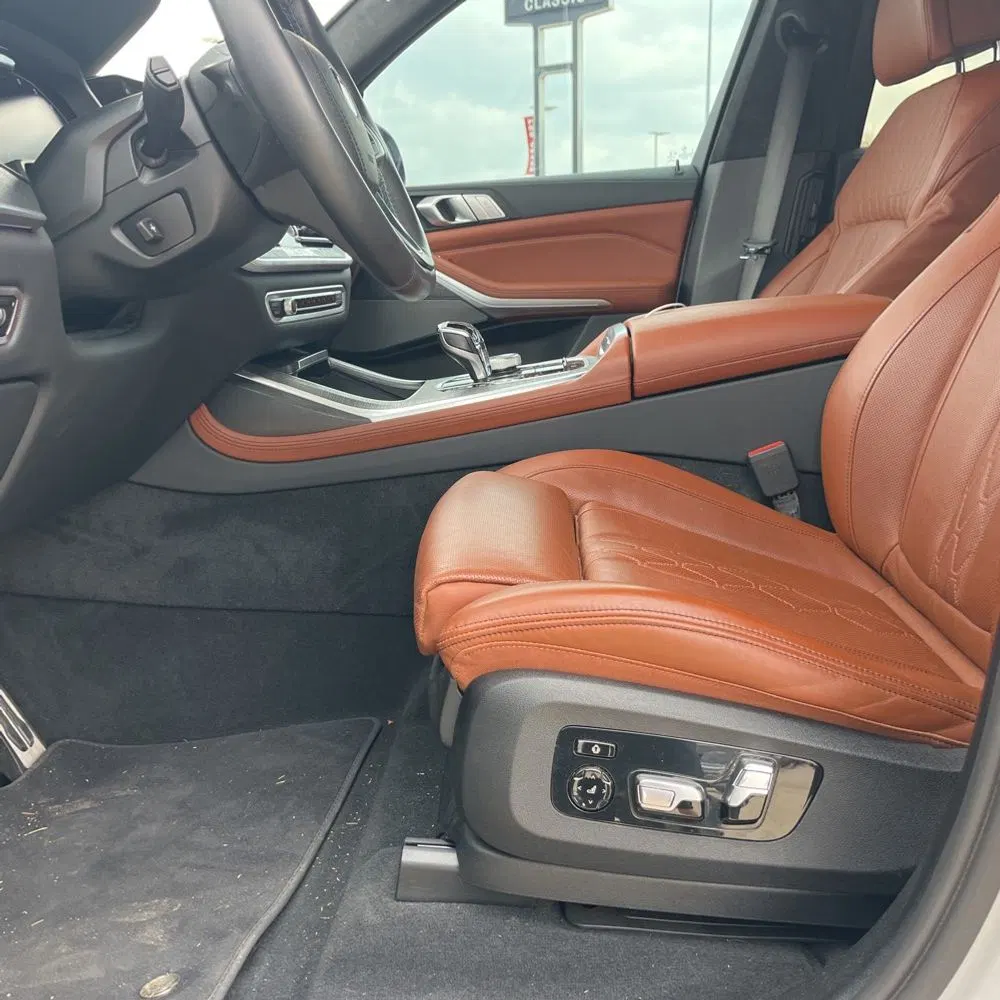 2022 BMW X7 ALPINA XB7