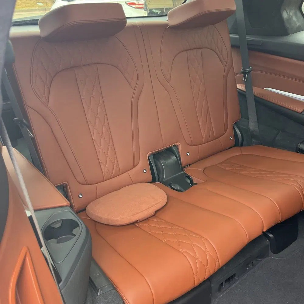 2022 BMW X7 ALPINA XB7