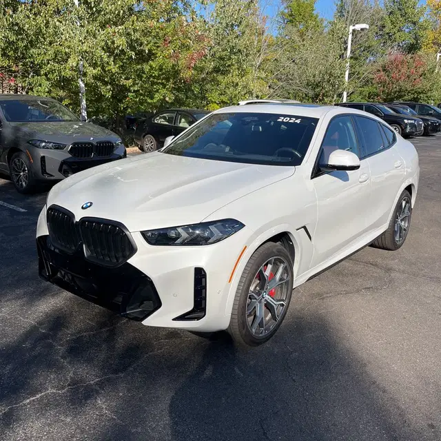 2024 BMW X6 XDrive40i