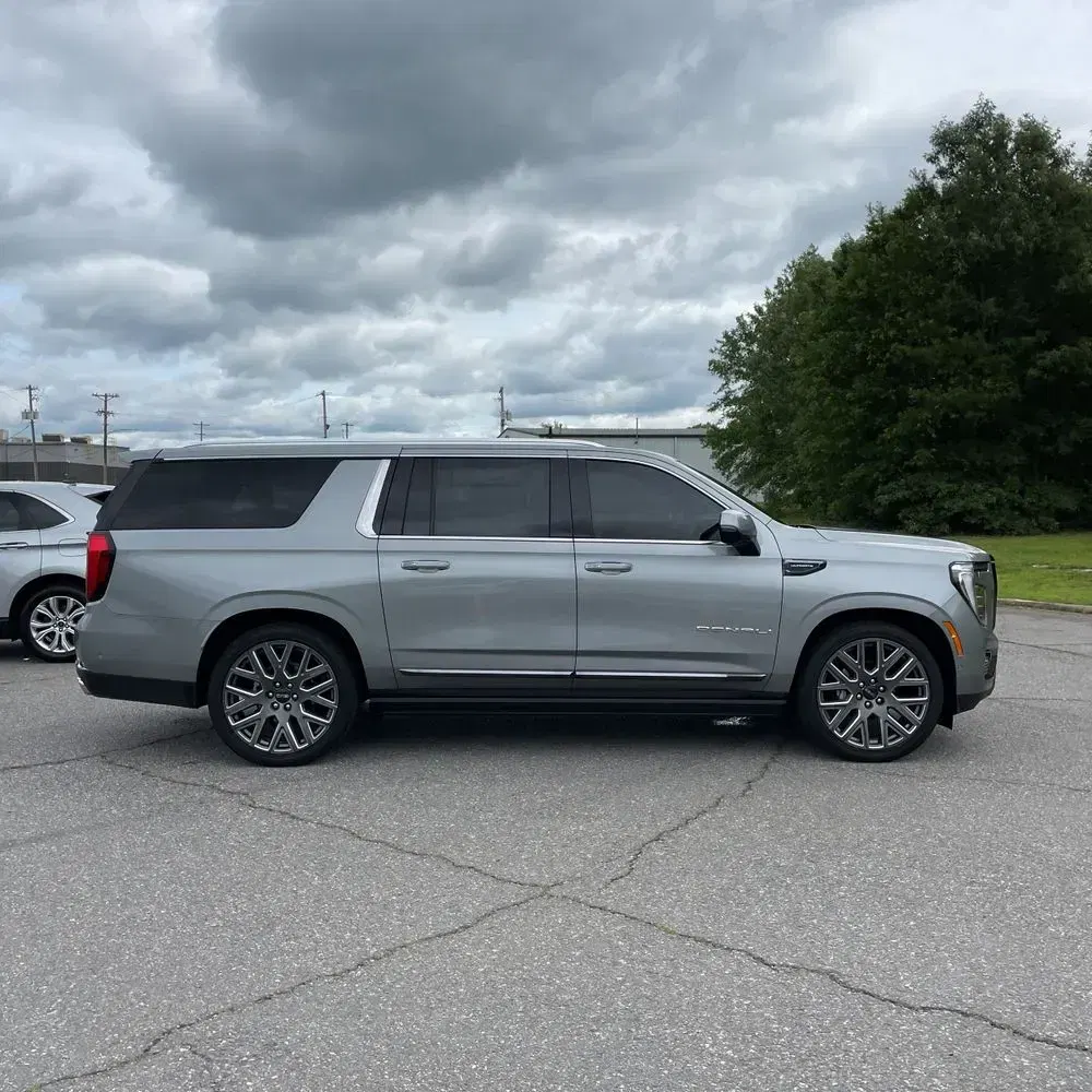2025 GMC Yukon XL Denali Ultimate