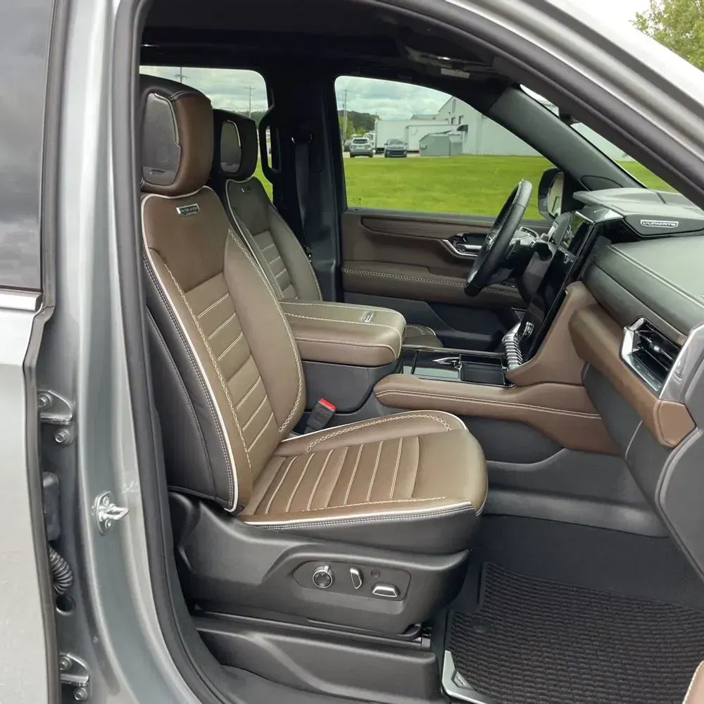 2025 GMC Yukon XL Denali Ultimate