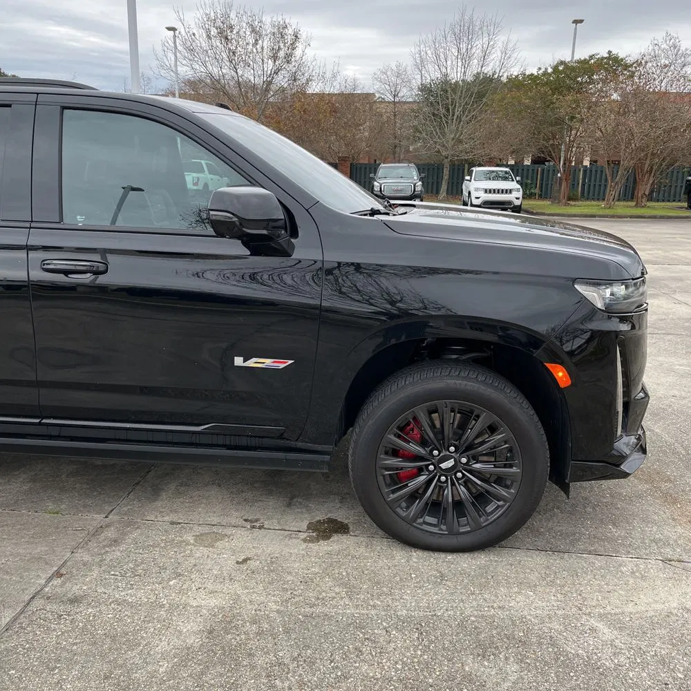 2023 Cadillac Escalade-V ESV Base