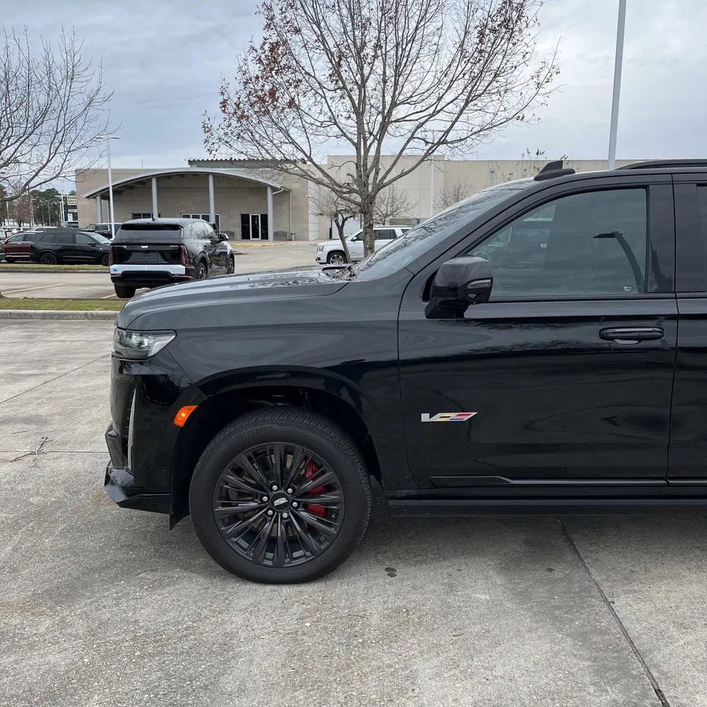 2023 Cadillac Escalade-V ESV Base