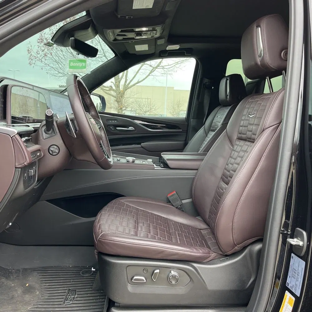 2023 Cadillac Escalade-V ESV Base