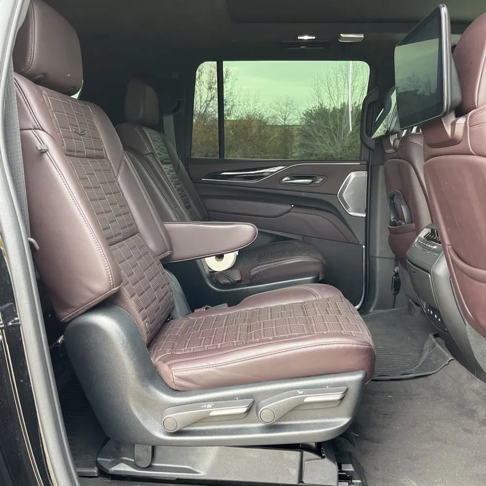 2023 Cadillac Escalade-V ESV Base