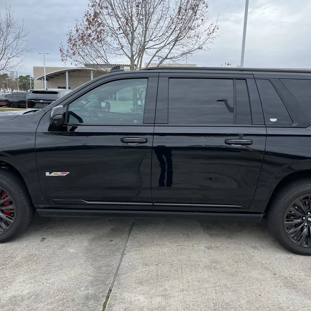 2023 Cadillac Escalade-V ESV Base