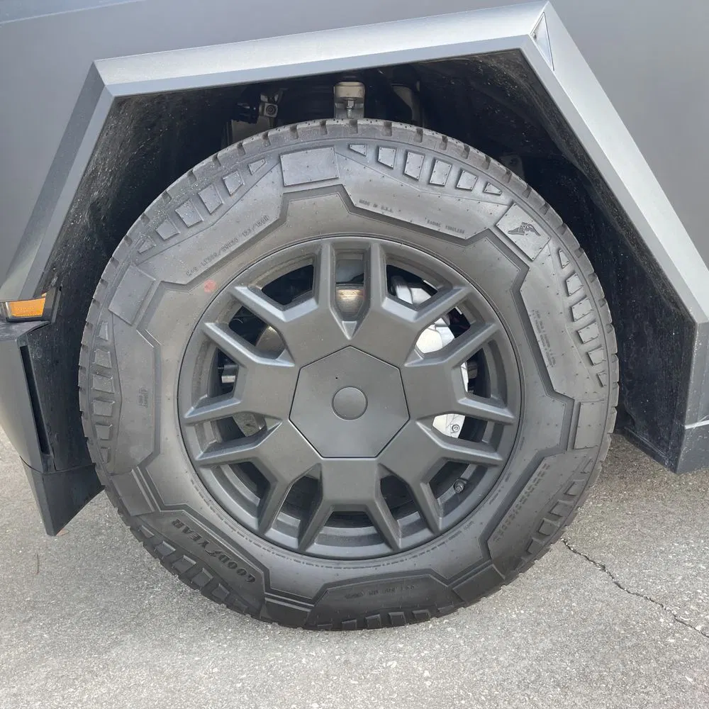 2024 Tesla Cybertruck Base