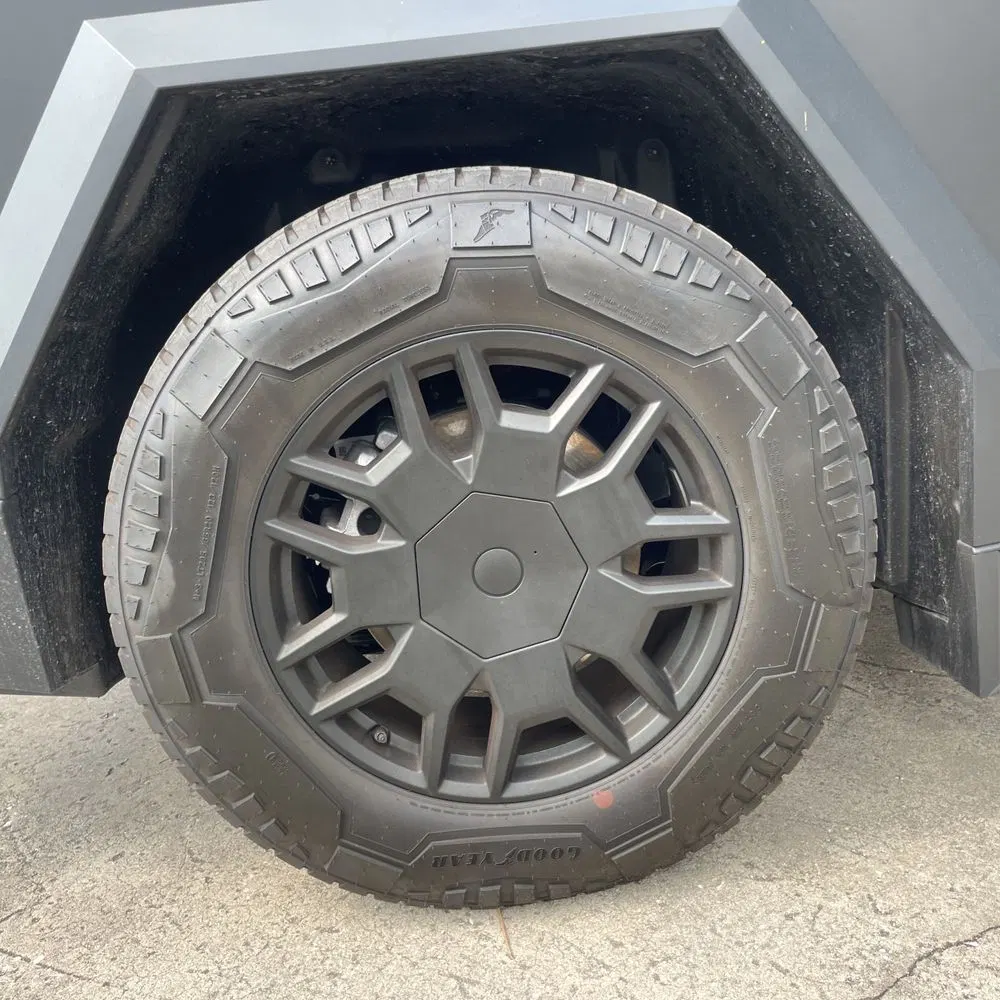 2024 Tesla Cybertruck Base