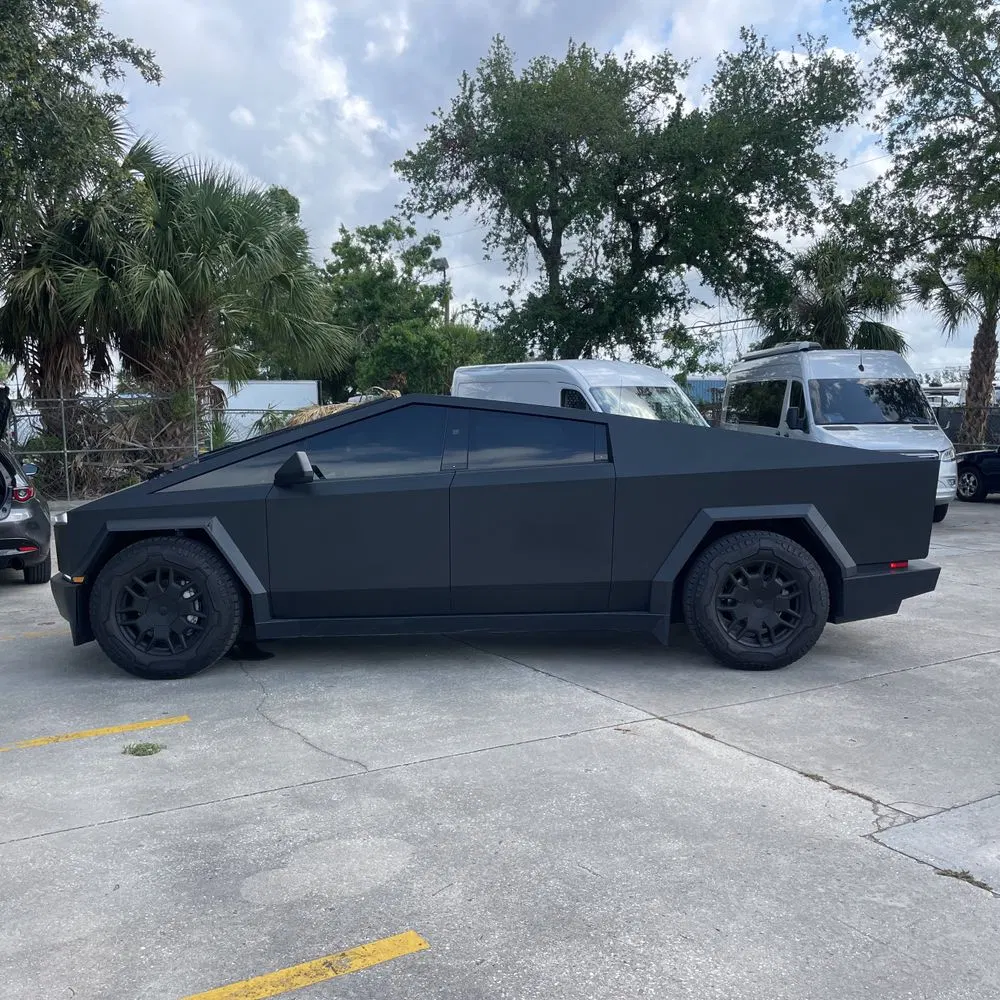 2024 Tesla Cybertruck Base