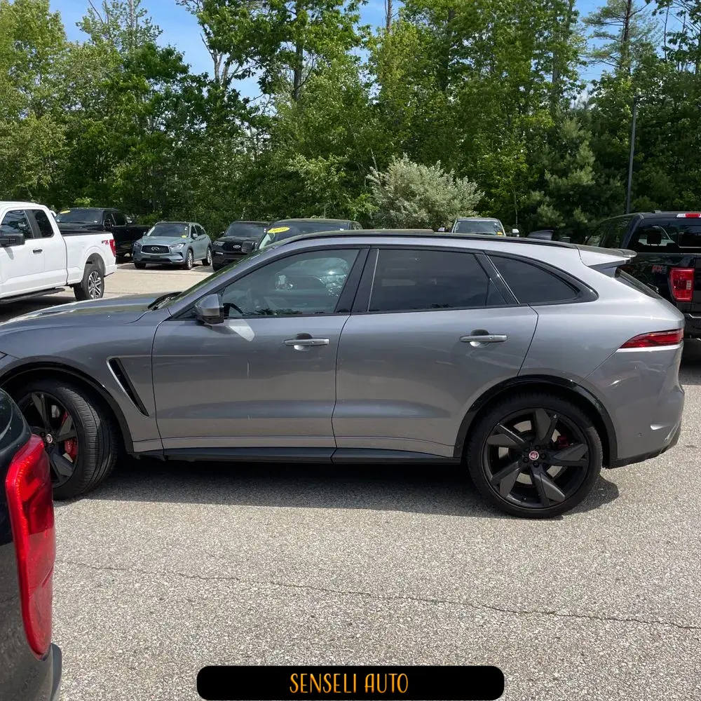 2023 Jaguar F-Pace SVR