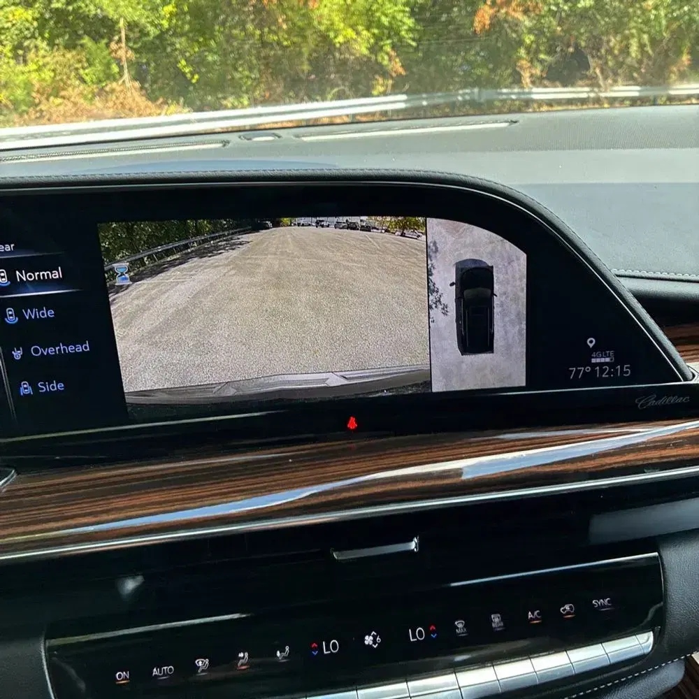 2022 Cadillac Escalade Luxury