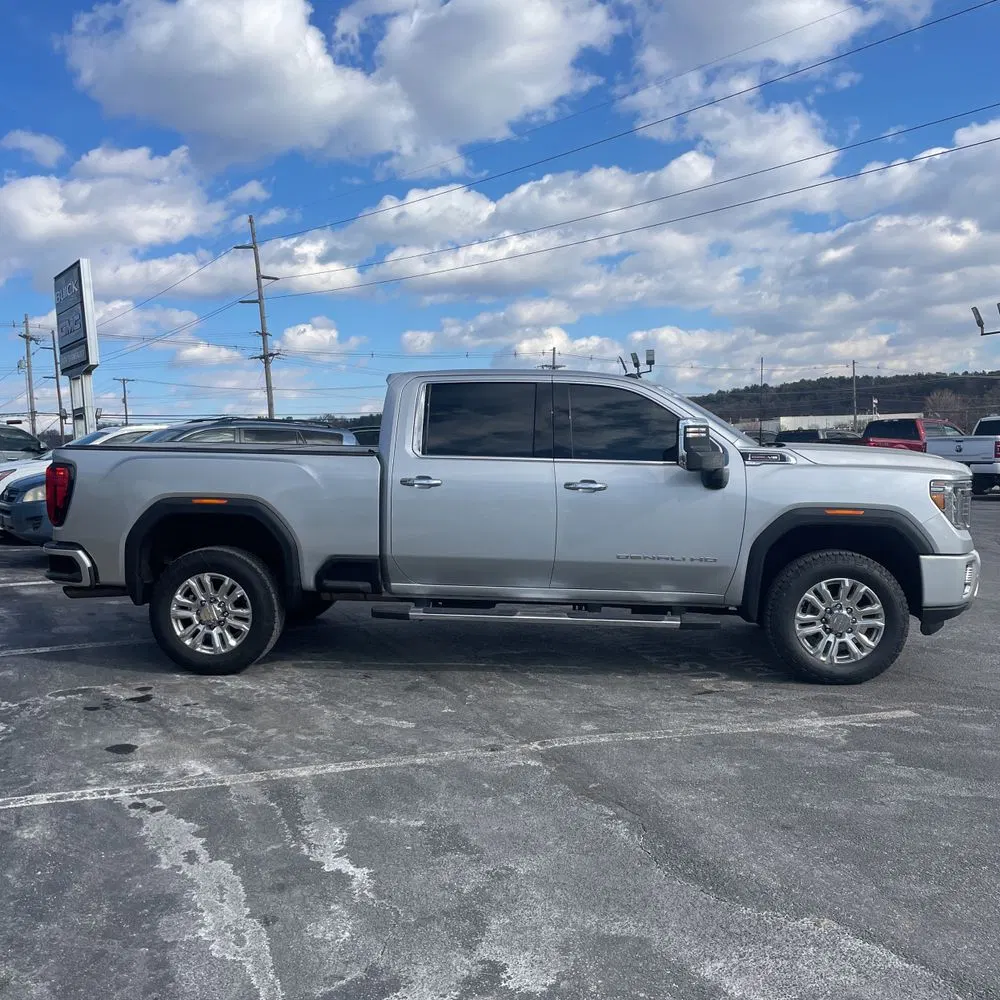 2023 GMC Sierra 2500HD Denali
