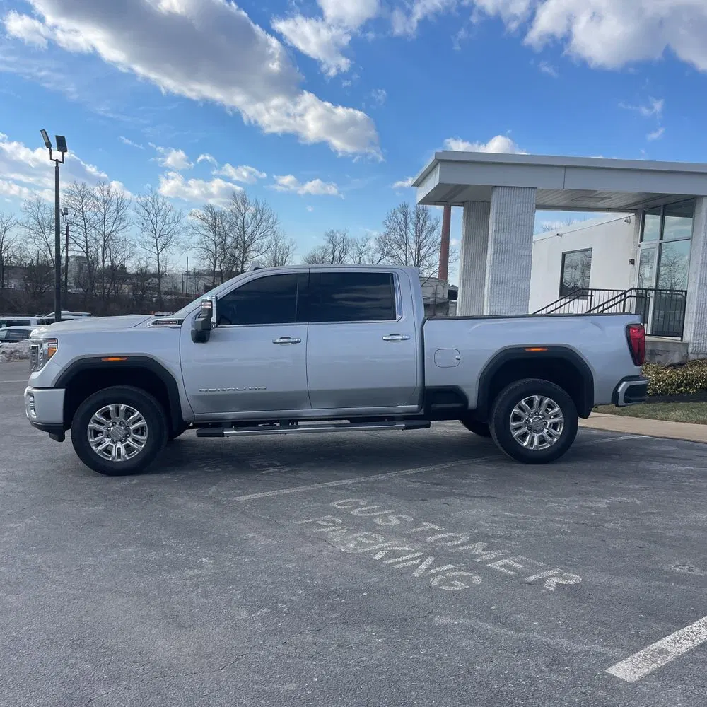 2023 GMC Sierra 2500HD Denali