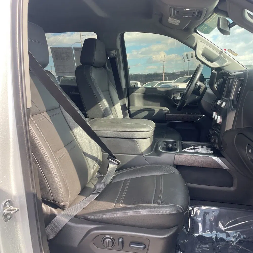 2023 GMC Sierra 2500HD Denali