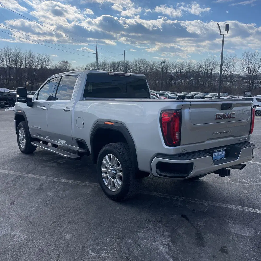 2023 GMC Sierra 2500HD Denali
