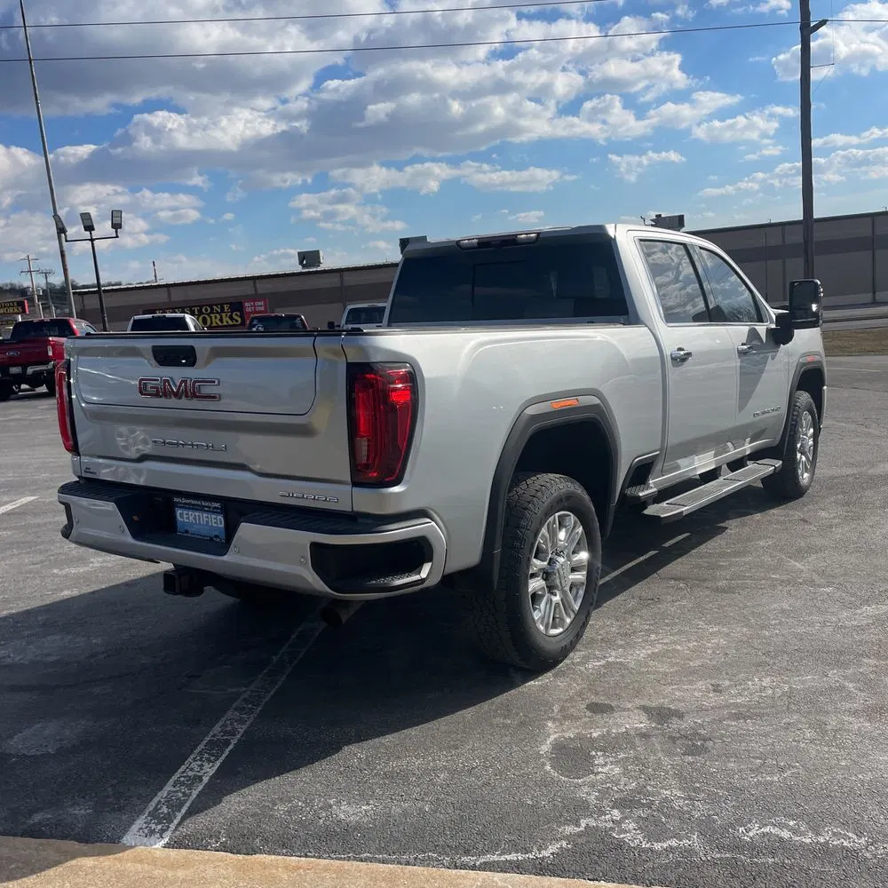 2023 GMC Sierra 2500HD Denali
