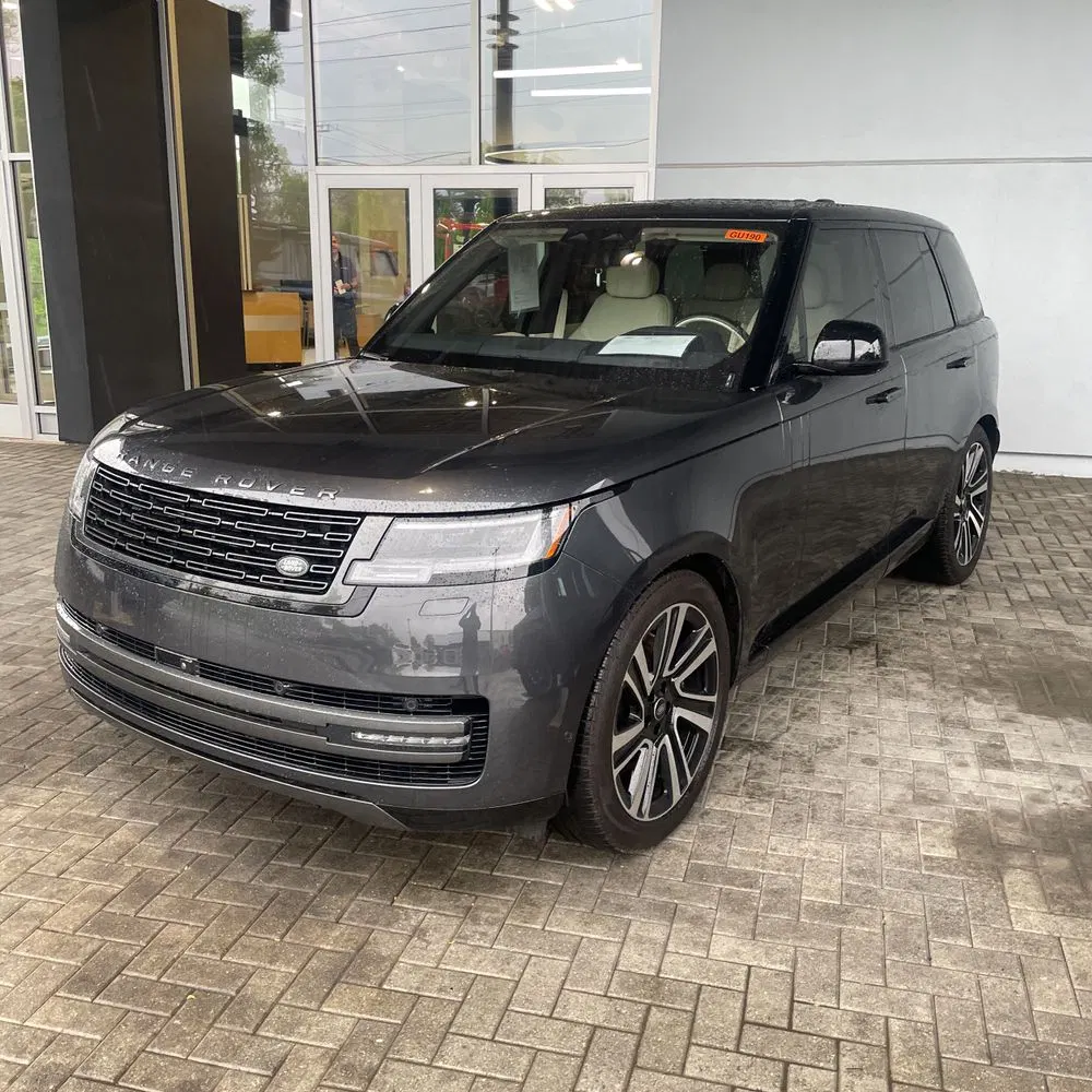 2023 Land Rover Range Rover P530 SE