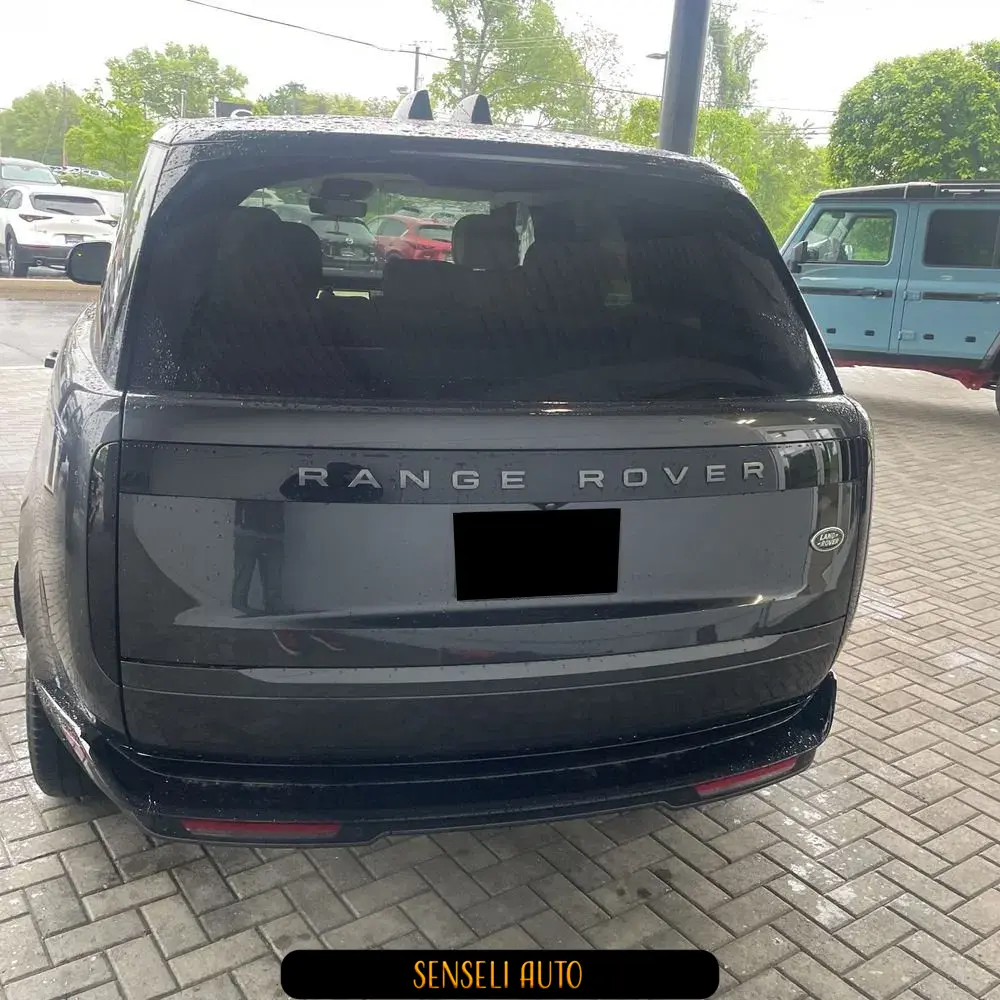 2023 Land Rover Range Rover P530 SE