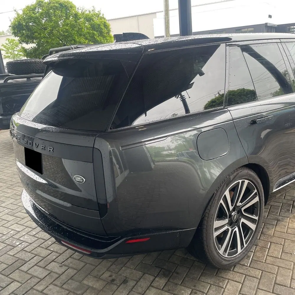 2023 Land Rover Range Rover P530 SE
