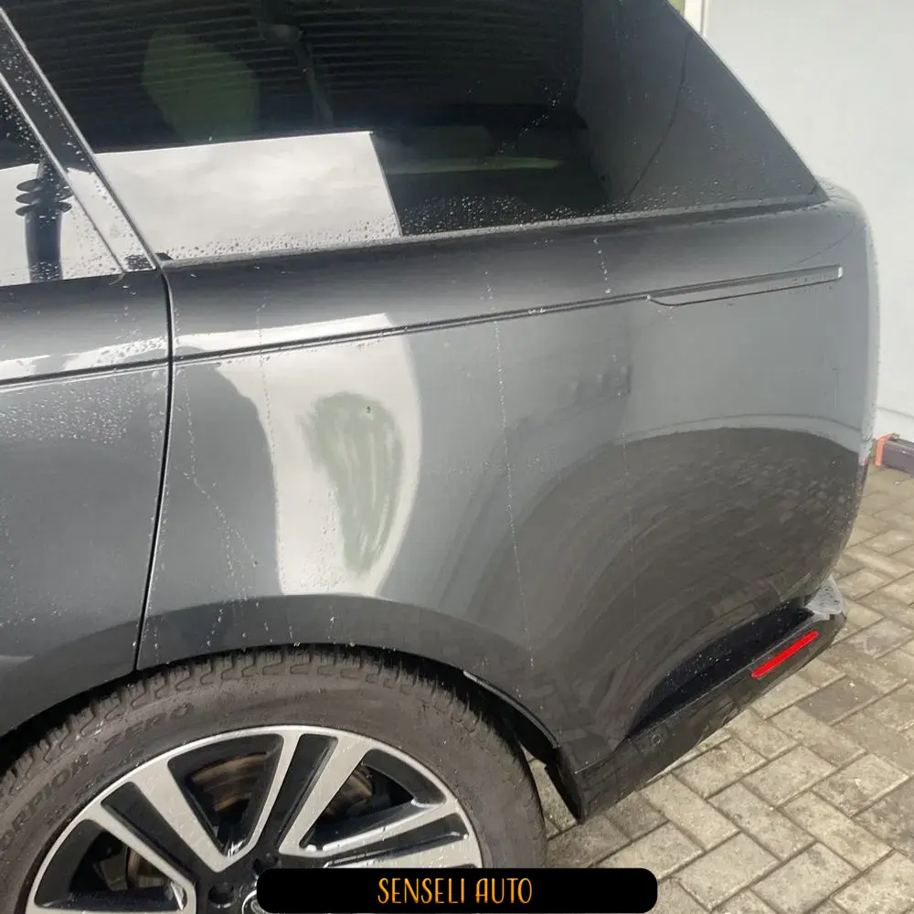 2023 Land Rover Range Rover P530 SE